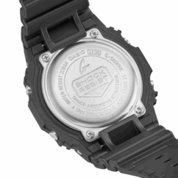 Relógio Casio G-Shock DW-5600UE-1 resina preta fosca visor digital quadrado