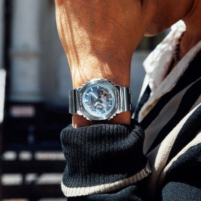 Relógio Casio G-SHOCK GM-2110D-2A