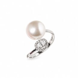 Anel de prata 925 com banho de ródio, moissanite oval de 3x5 mm e pérola shell